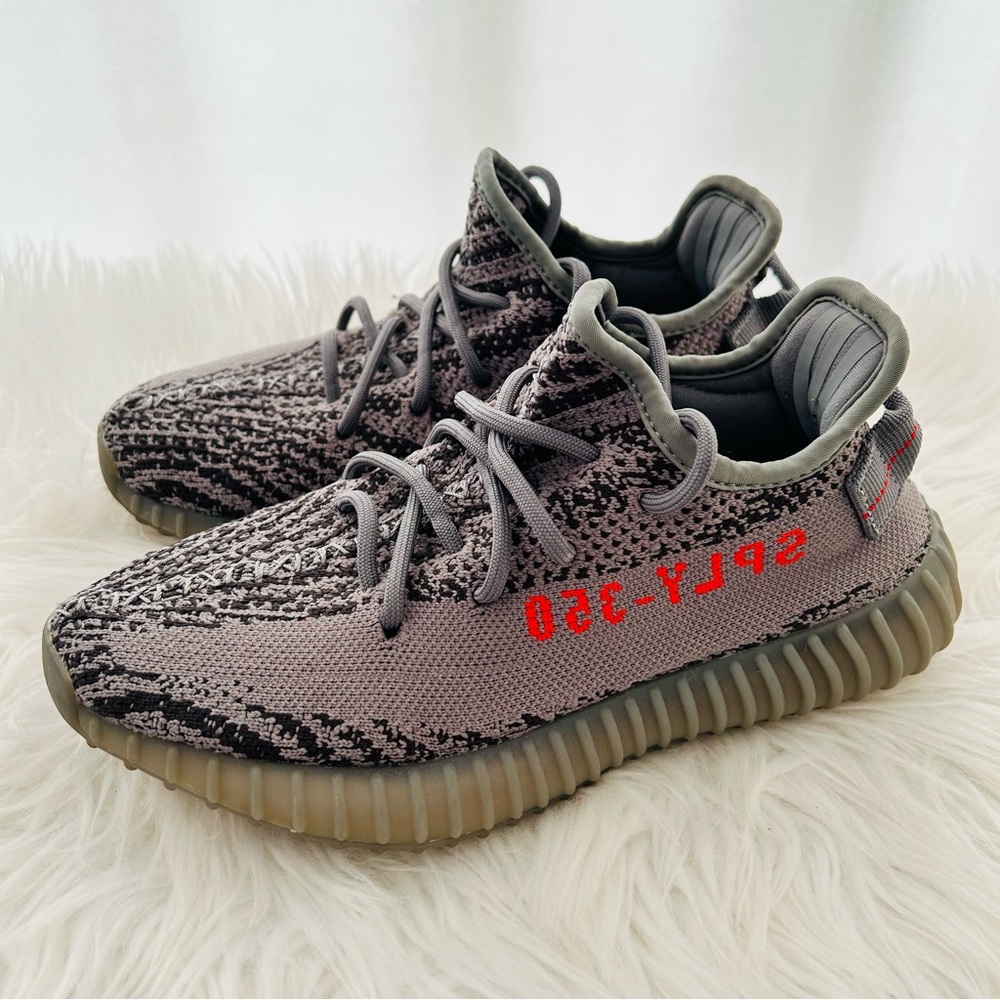 Adidas Yeezy Boost 350 v2 Beluga 2.0 size Men’s 5 Women’s 6